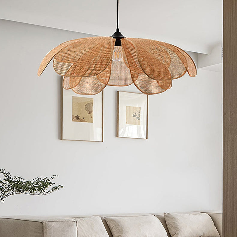 Rattan Petal Ceiling Light (Rustic Natural Lamp Shade)