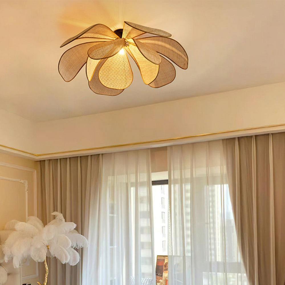 Rattan Petal Ceiling Light (Rustic Natural Lamp Shade)
