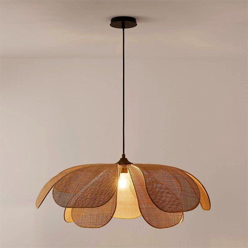 Rattan Petal Ceiling Light (Rustic Natural Lamp Shade)