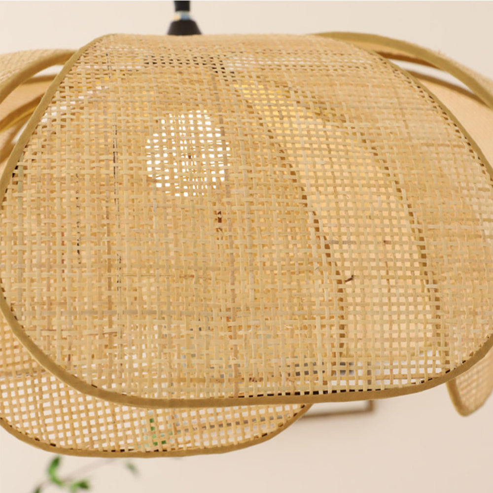 Rattan Petal Ceiling Light (Rustic Natural Lamp Shade)